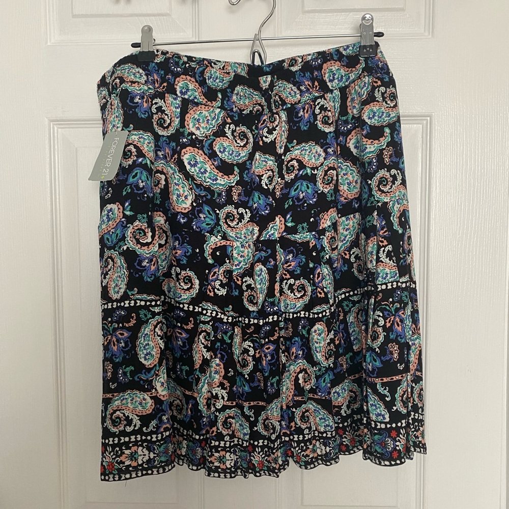Forever 21 Plus - Spring & Summer Flowy Skirt - Paisley Print - Multi Colored